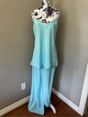 Y2K La Senza Light Aqua Two-Piece Sleep Set with Floral Detail